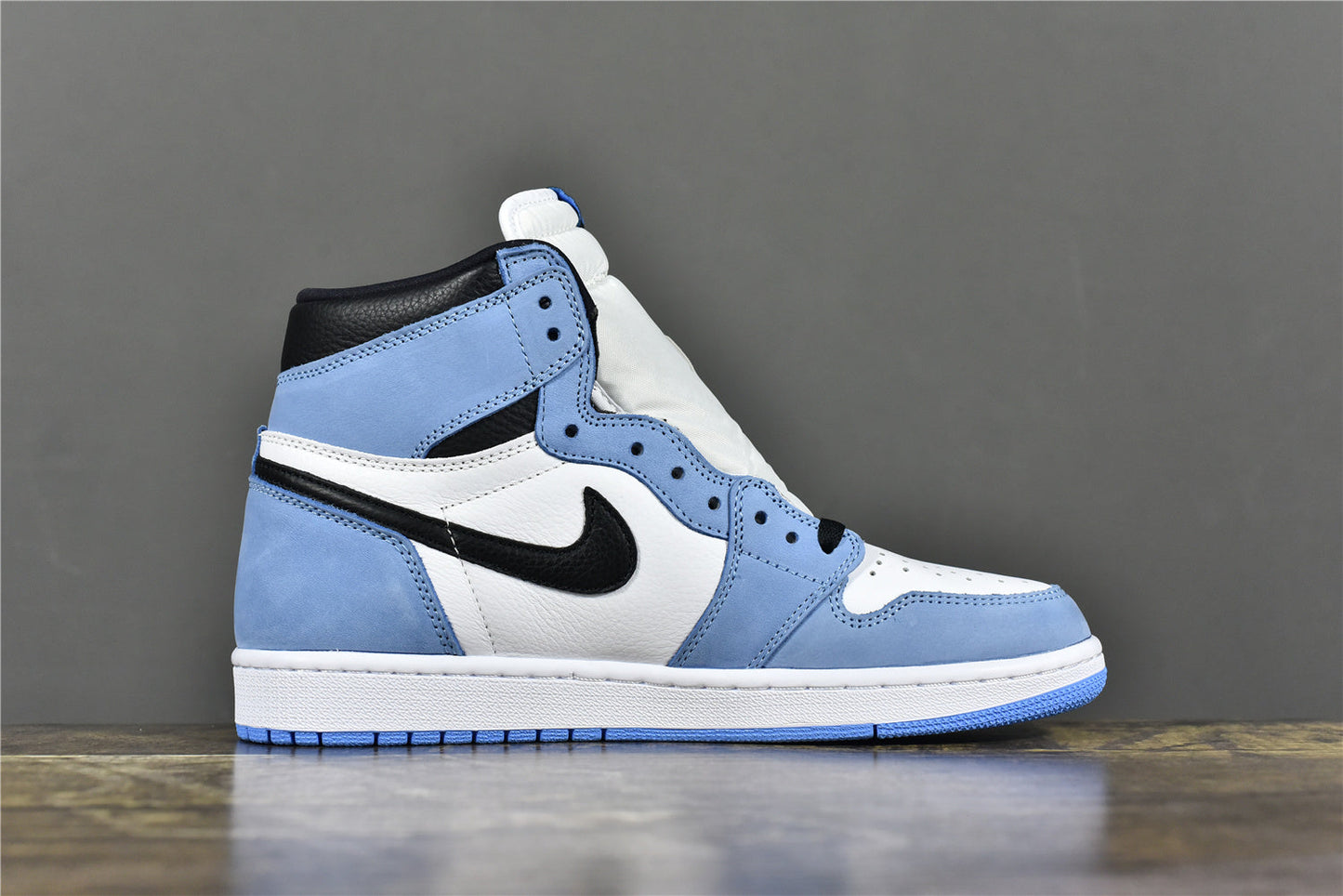 AJ 1 High 'University Blue'