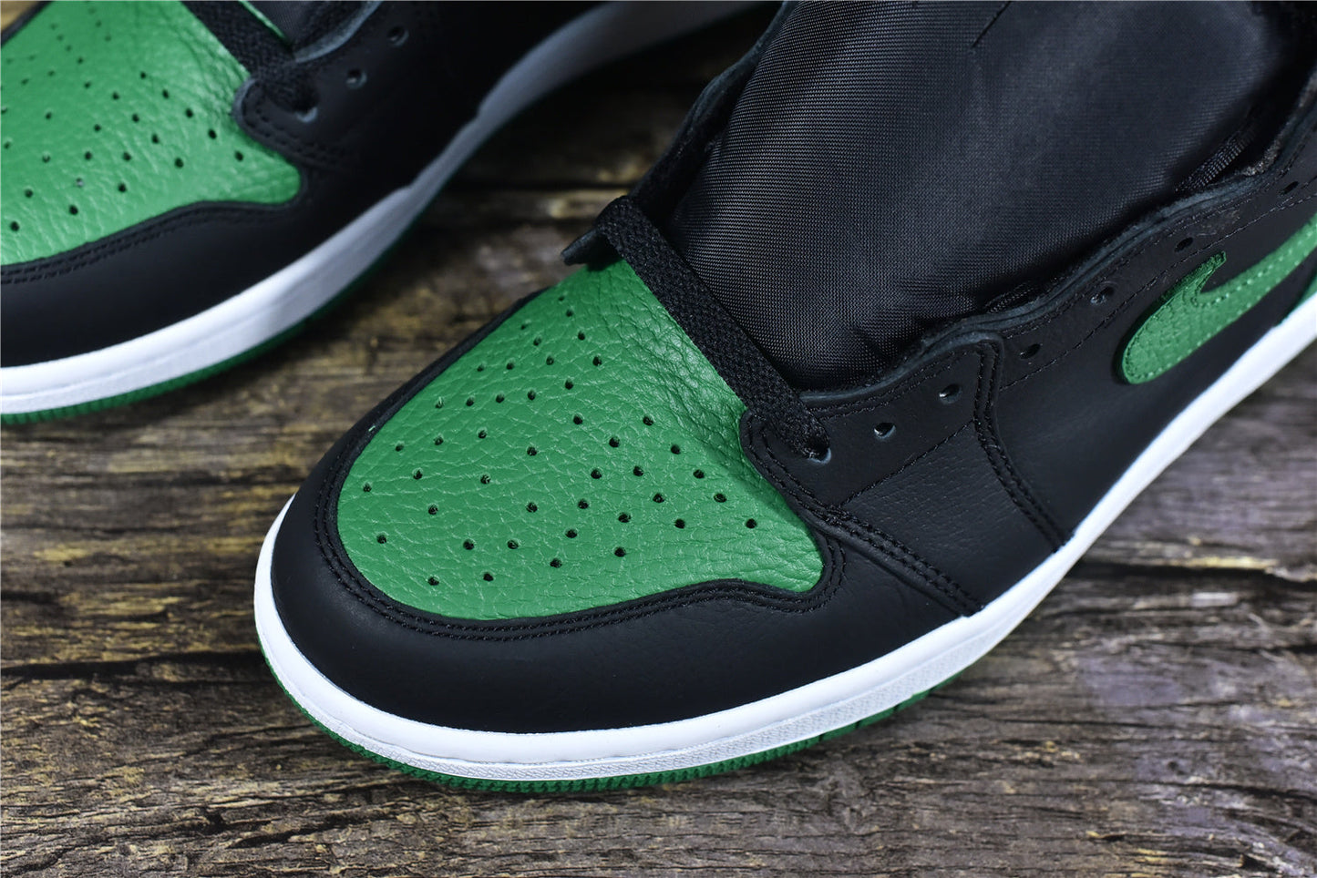 AJ 1 High 'Pine Green 2.0'