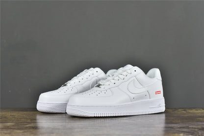 AF 1 x Supreme 'White'
