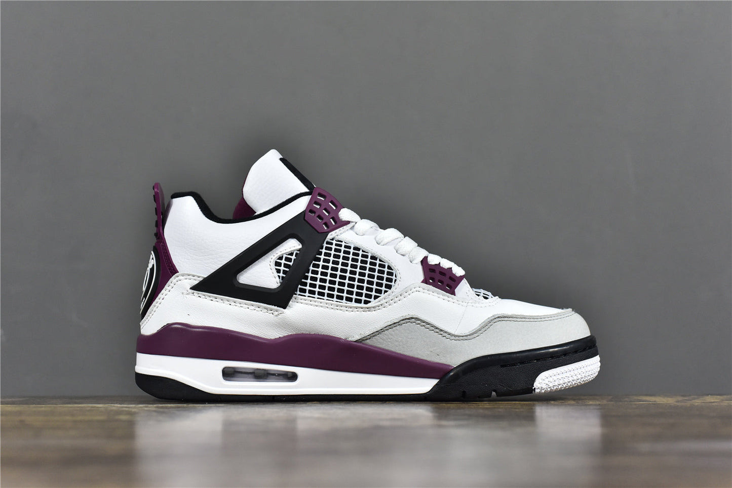AJ 4 'Paris Saint Germain'