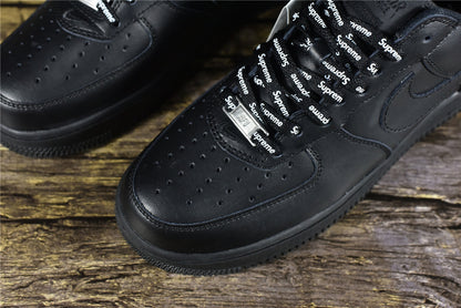 AF 1 x Supreme 'Black'