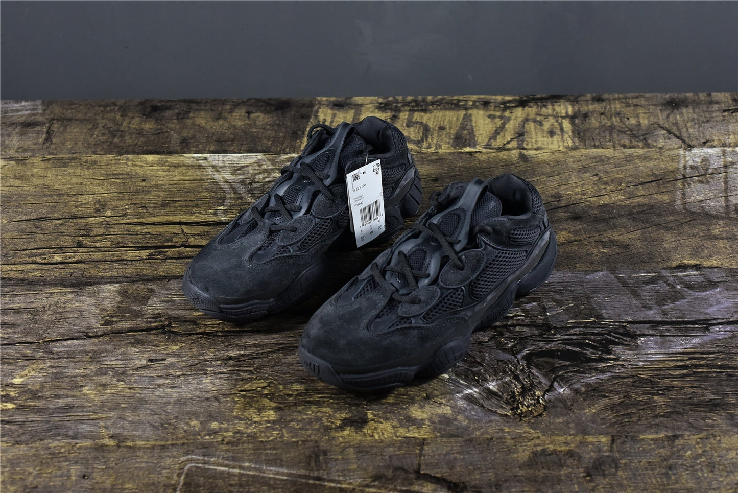 YEEZY 500 Utility Black