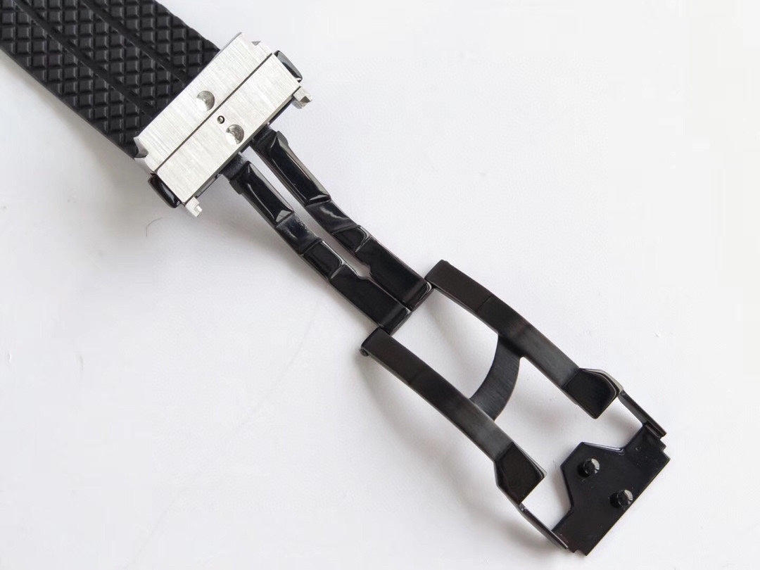 HBT Chronograph -Black  - Black Rubber - Automatic - 44mm
