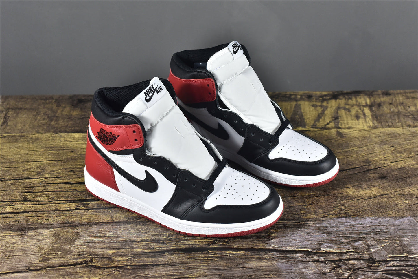 AJ 1 High 'Black Toe'