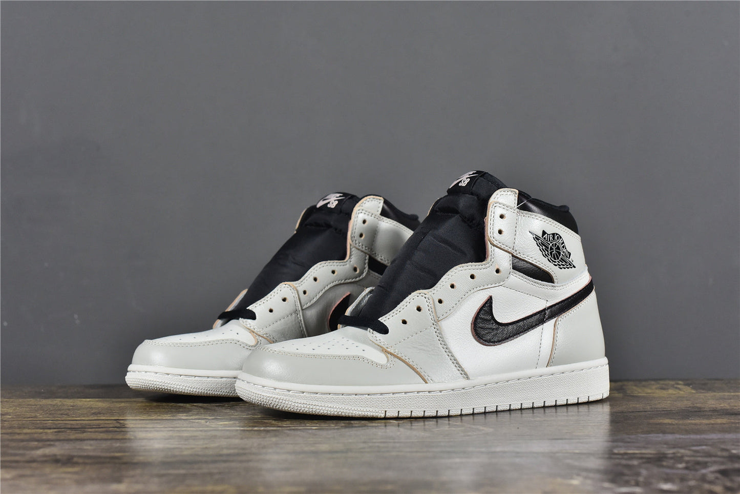 AJ 1 High 'SB NYC to Paris'