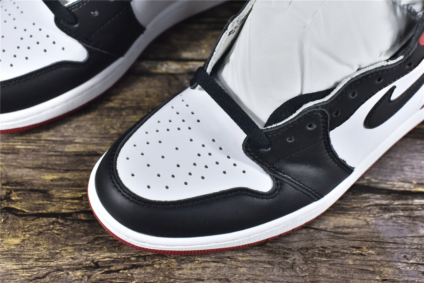 AJ 1 High 'Black Toe'