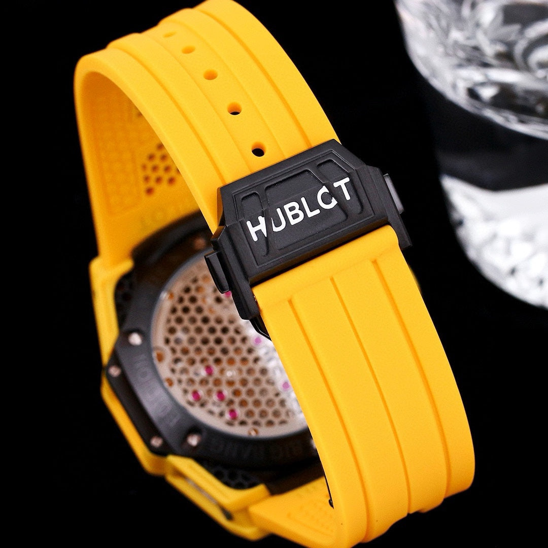HBT Silver - Yellow Rubber - Automatic - 44mm