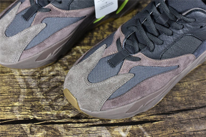 YBoost 700 'Mauve'