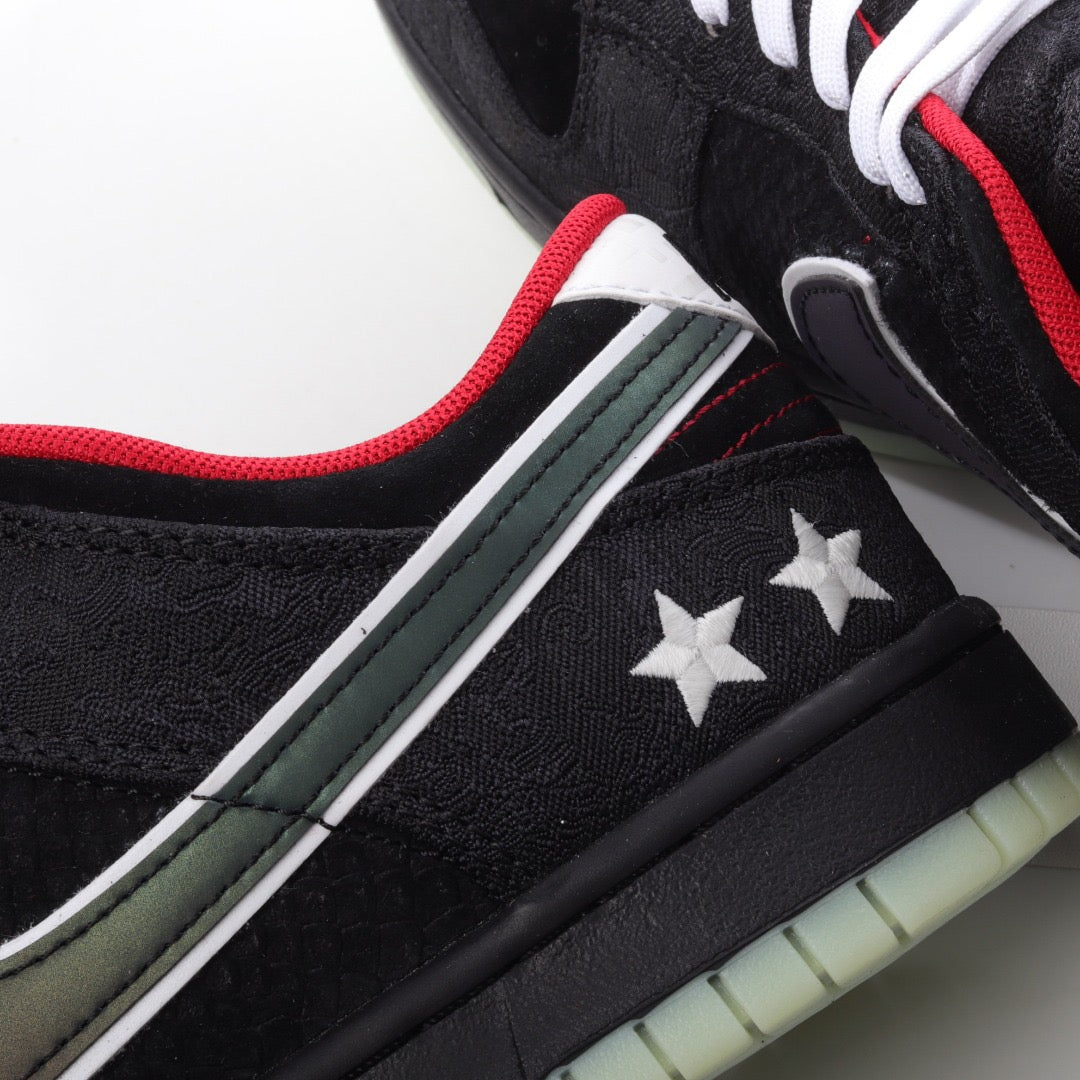 SB Dunk Low 'League Of Legends Pro League'