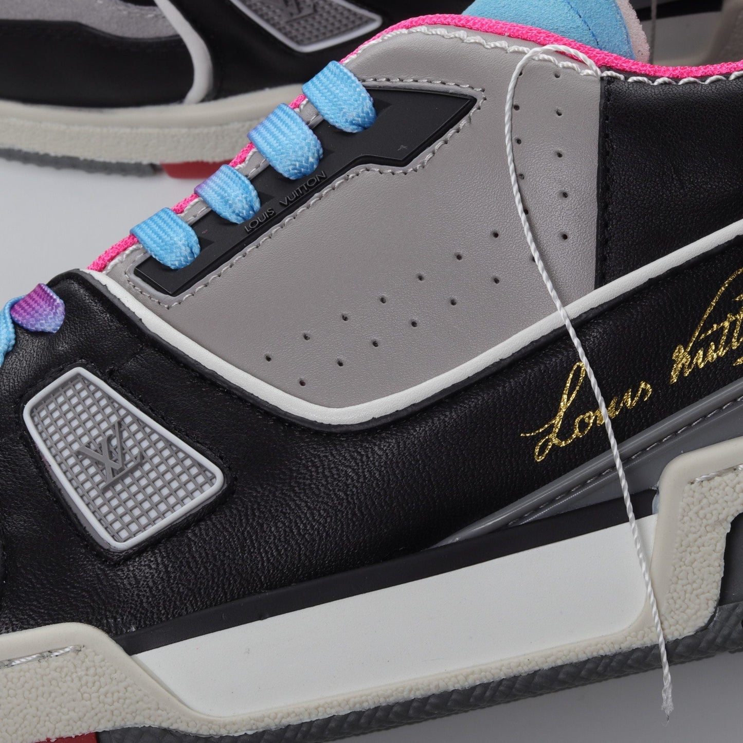 LV Trainer 'Colorful'