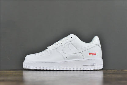 AF 1 x Supreme 'White'
