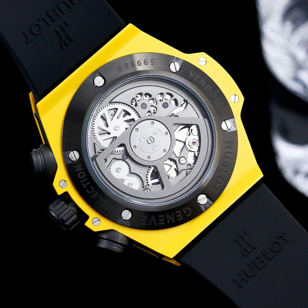 HBT Chronograph -Yellow Carbon Fiber - Yellow Rubber - Quartz - 45mm