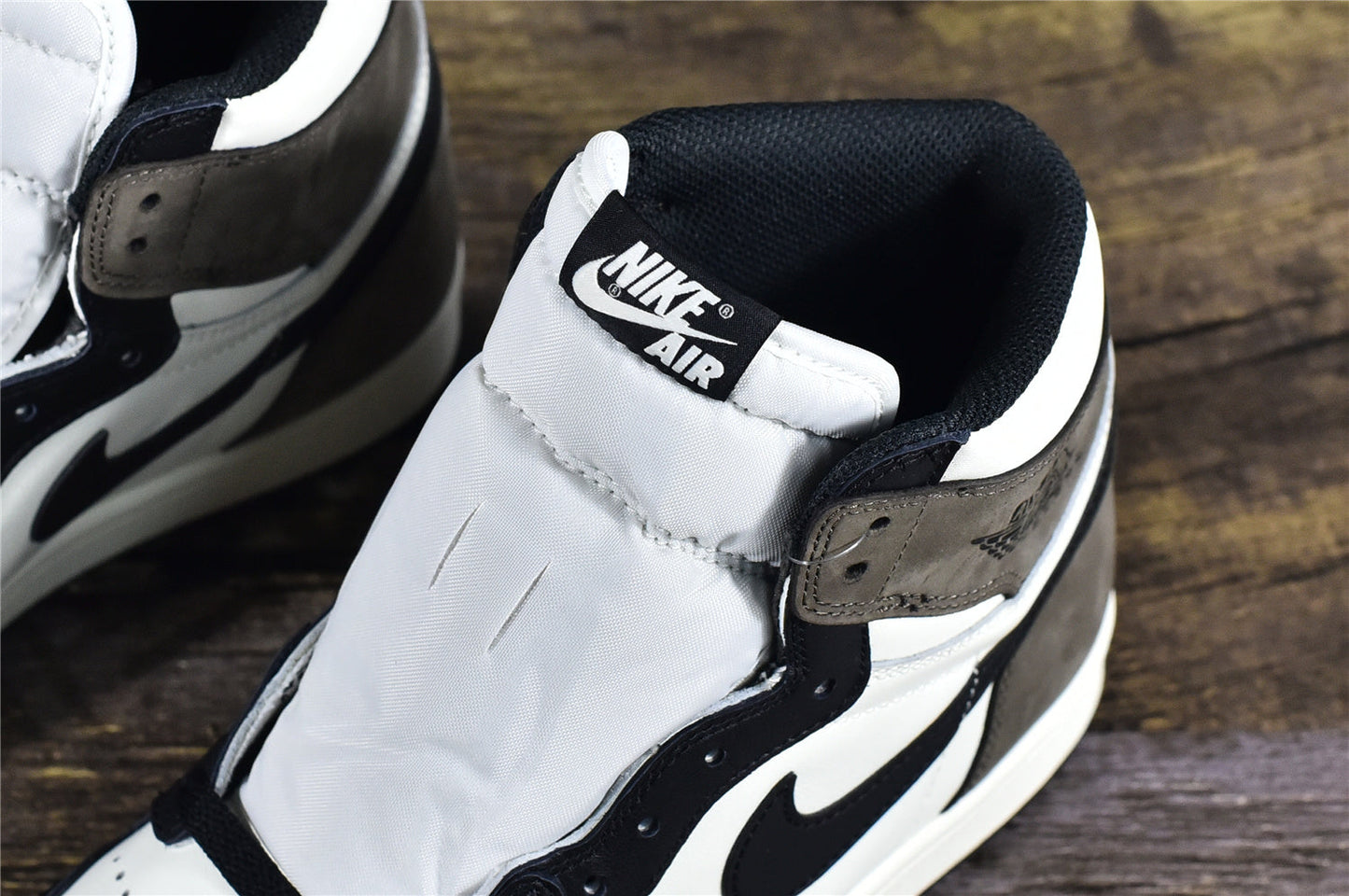AJ 1 High 'Mocha'