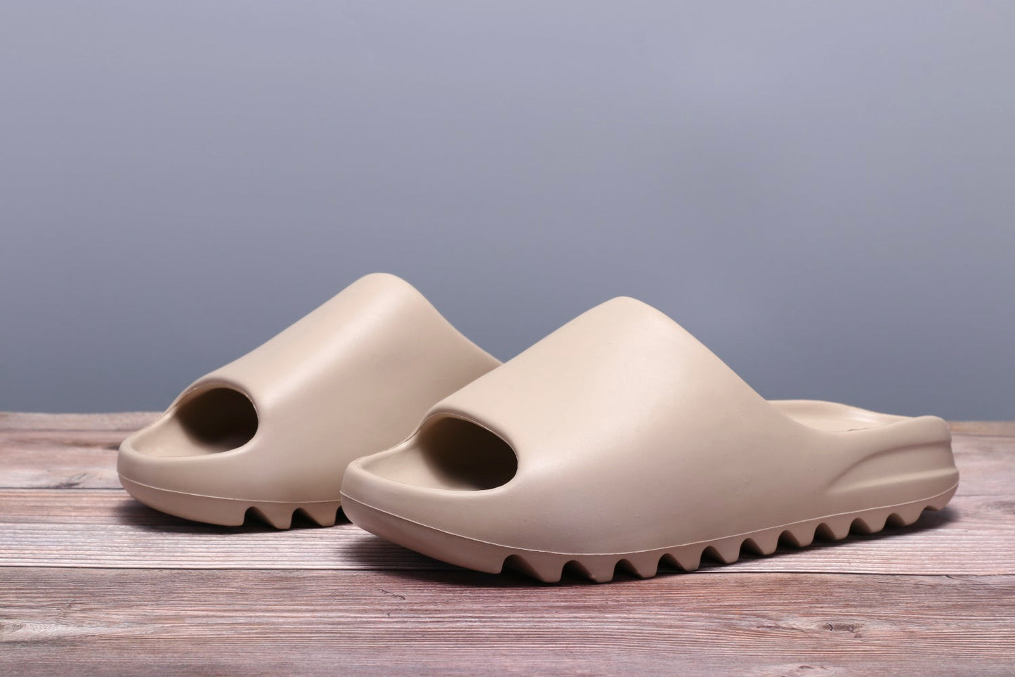 Yeezy Slide Pure