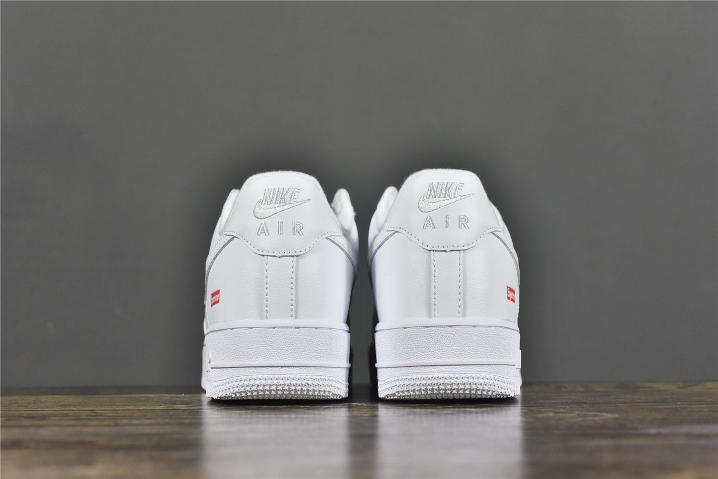 AF 1 x Supreme 'White'
