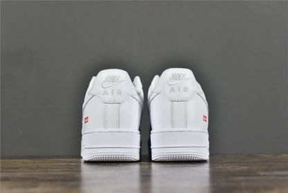 AF 1 x Supreme 'White'