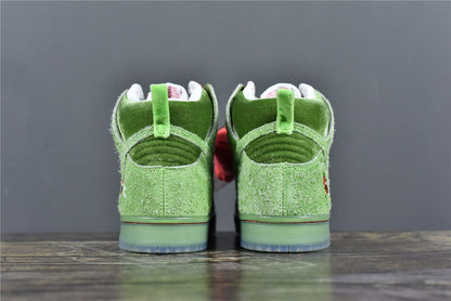 SB Dunk High Strawberry Cough