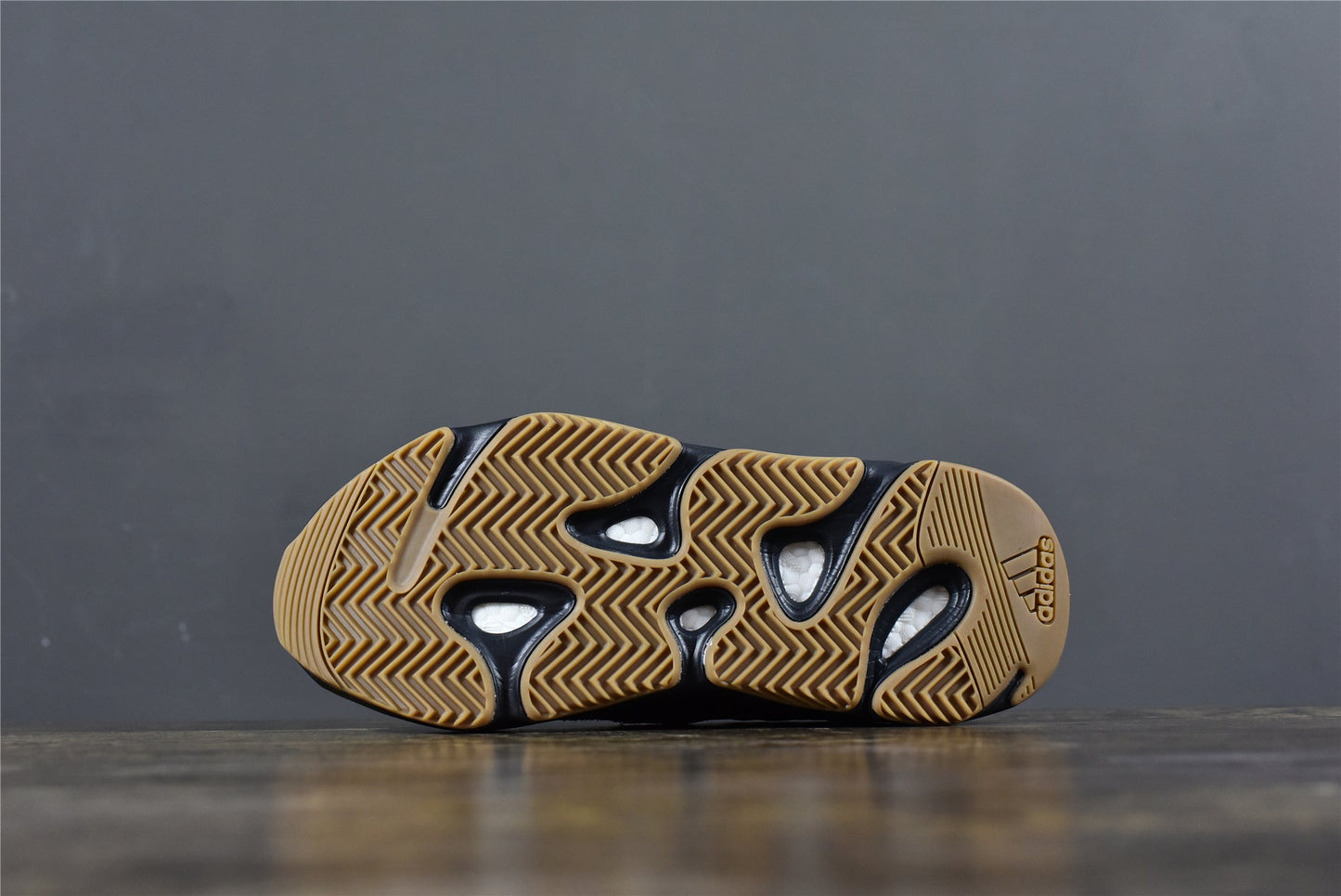 YBoost 700 'Utility Black'