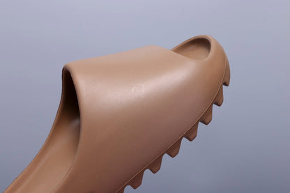 Yeezy Slide Core