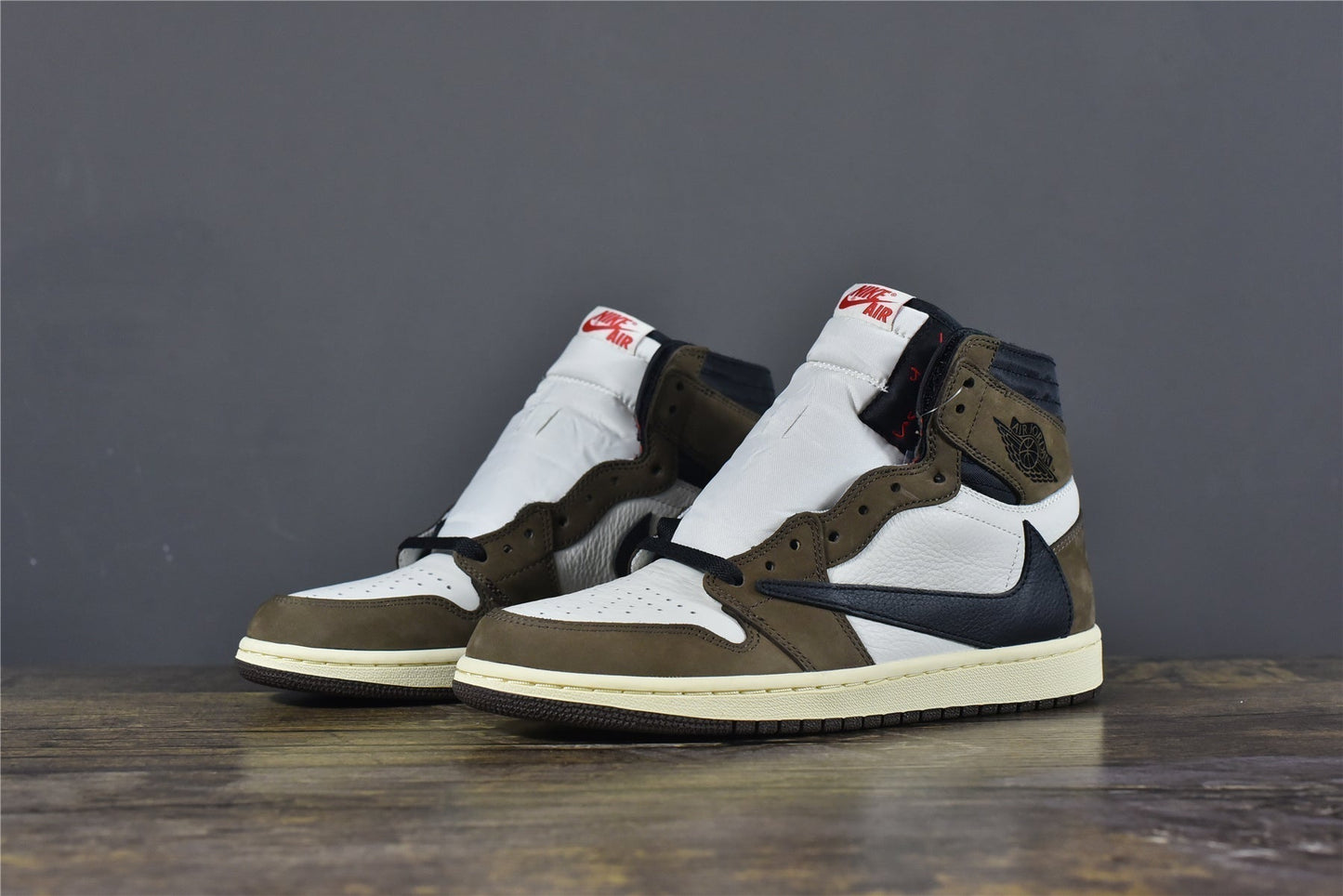 AJ 1 High x Travis Scott 'Mocha'