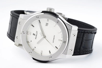 HBT White - Silver 904L Steel - Black Leather - Automatic - 42mm