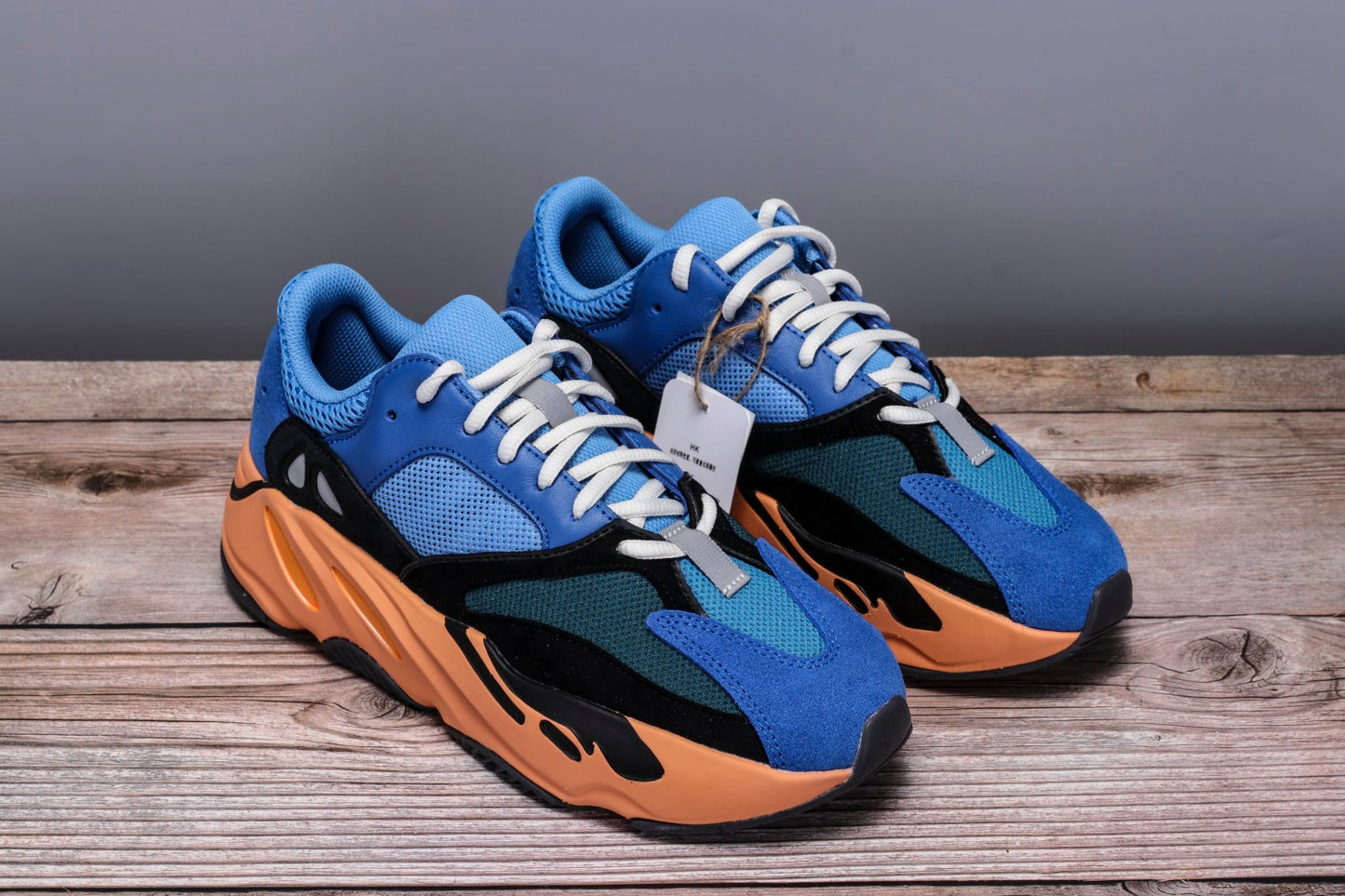 YBoost 700 'Bright Blue'