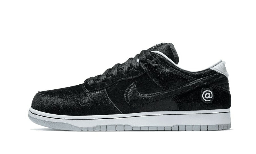 SB Dunk Low Medicom Toy X 'BE@RBRICK'